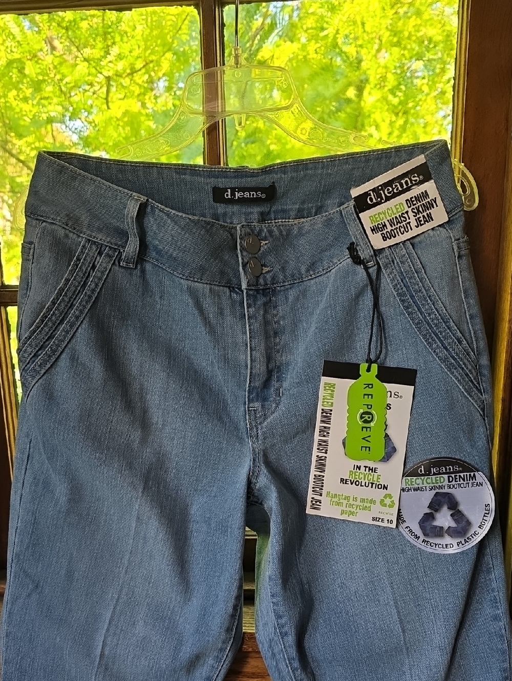 d. jeans light blue bootcut high-waist recycled denim